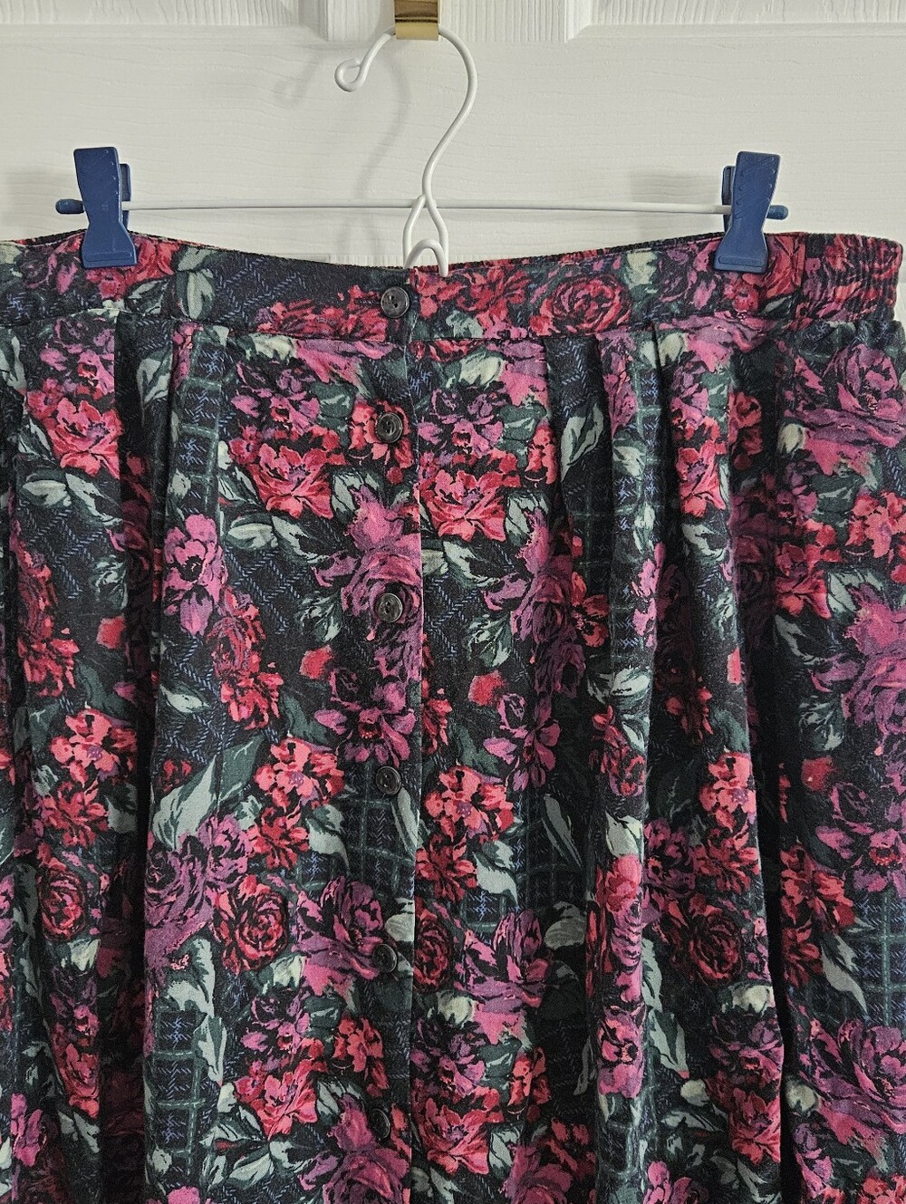 Vintage 90s Maggie Lawrence Floral Button Front Tulip Skirt - Picture 3 of 9